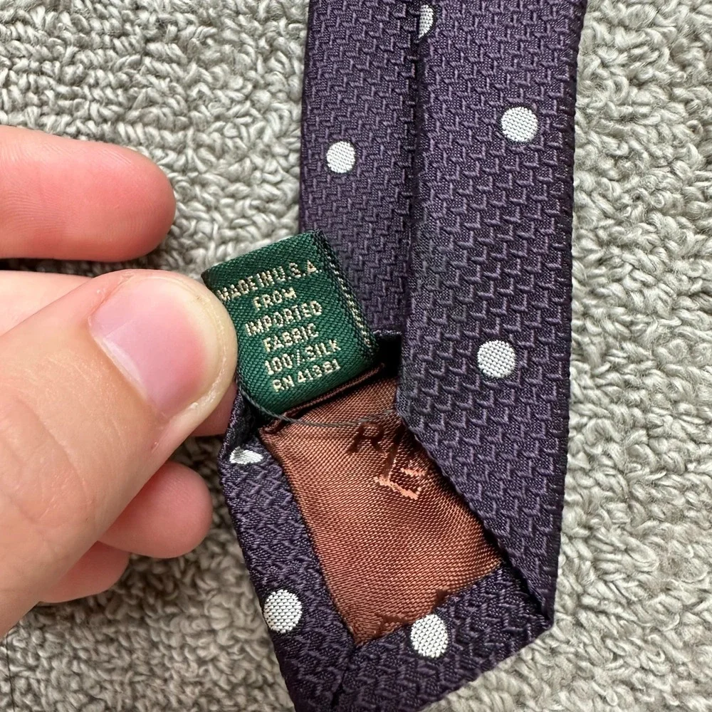 Lauren Ralph Lauren Mens Purple Polka Dot Silk Necktie Hand Finished USA Made